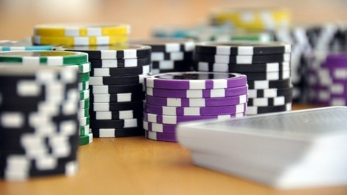 france spain online poker tables