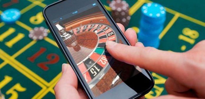 Smartphone Gambling under Review by Michigan Legislature