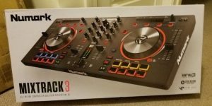 Numark Mixtrack 3: All-in-one Controller Solution