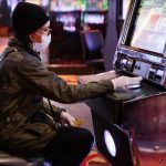 casino surgical mask robbery